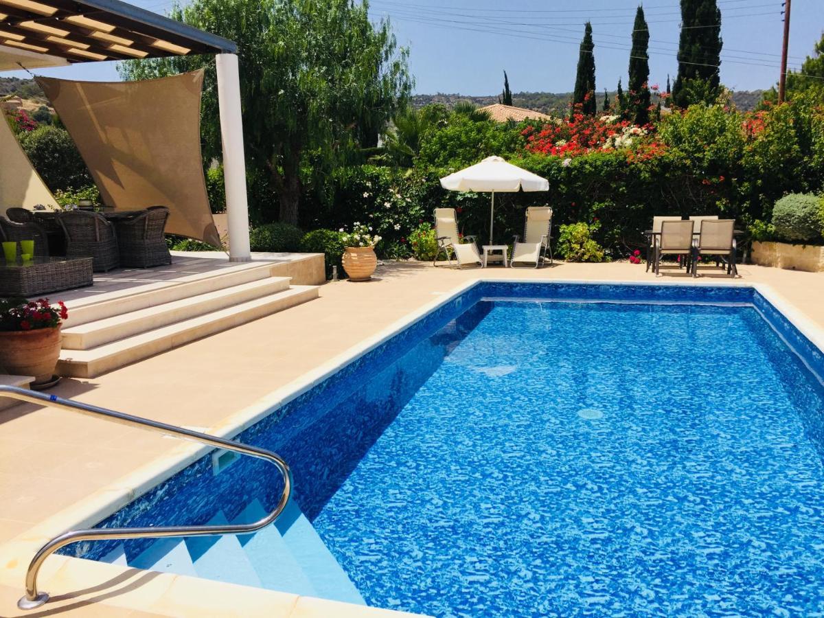 Beach Villa Gladiolus Нео-Хорио Экстерьер фото