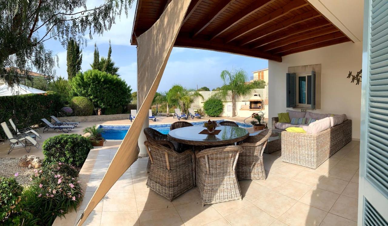 Beach Villa Gladiolus Нео-Хорио Экстерьер фото